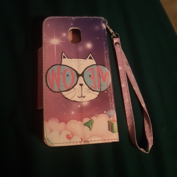 SAMSUNG phone case - Picture 3 of 7